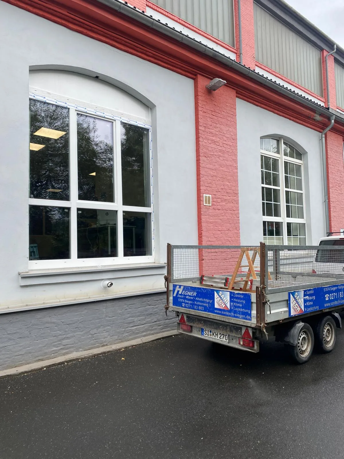 Gewerbefenster fassade