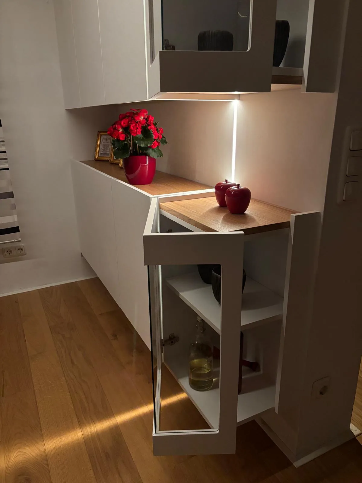 Haengemoebel ensemble