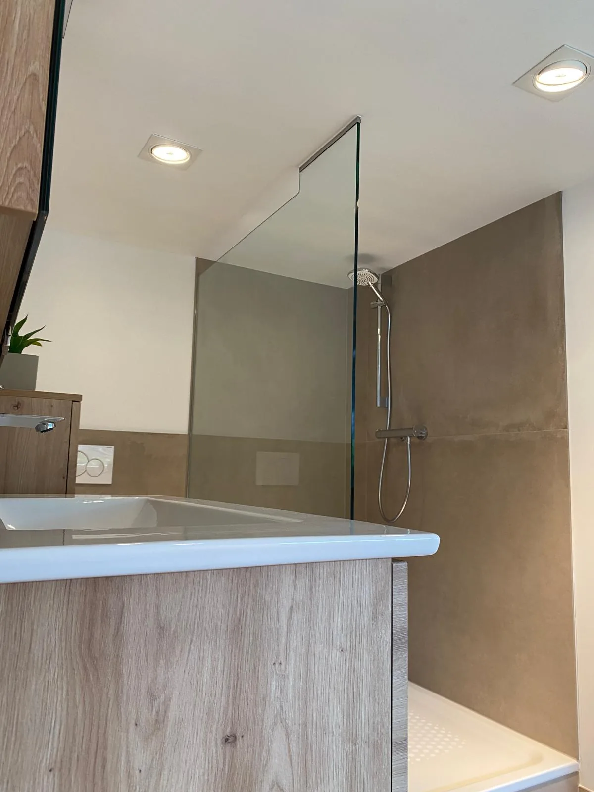 Dusche glaswand